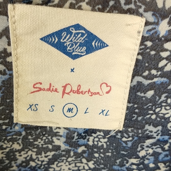 Wild Blue Kimono - Picture 2 of 7